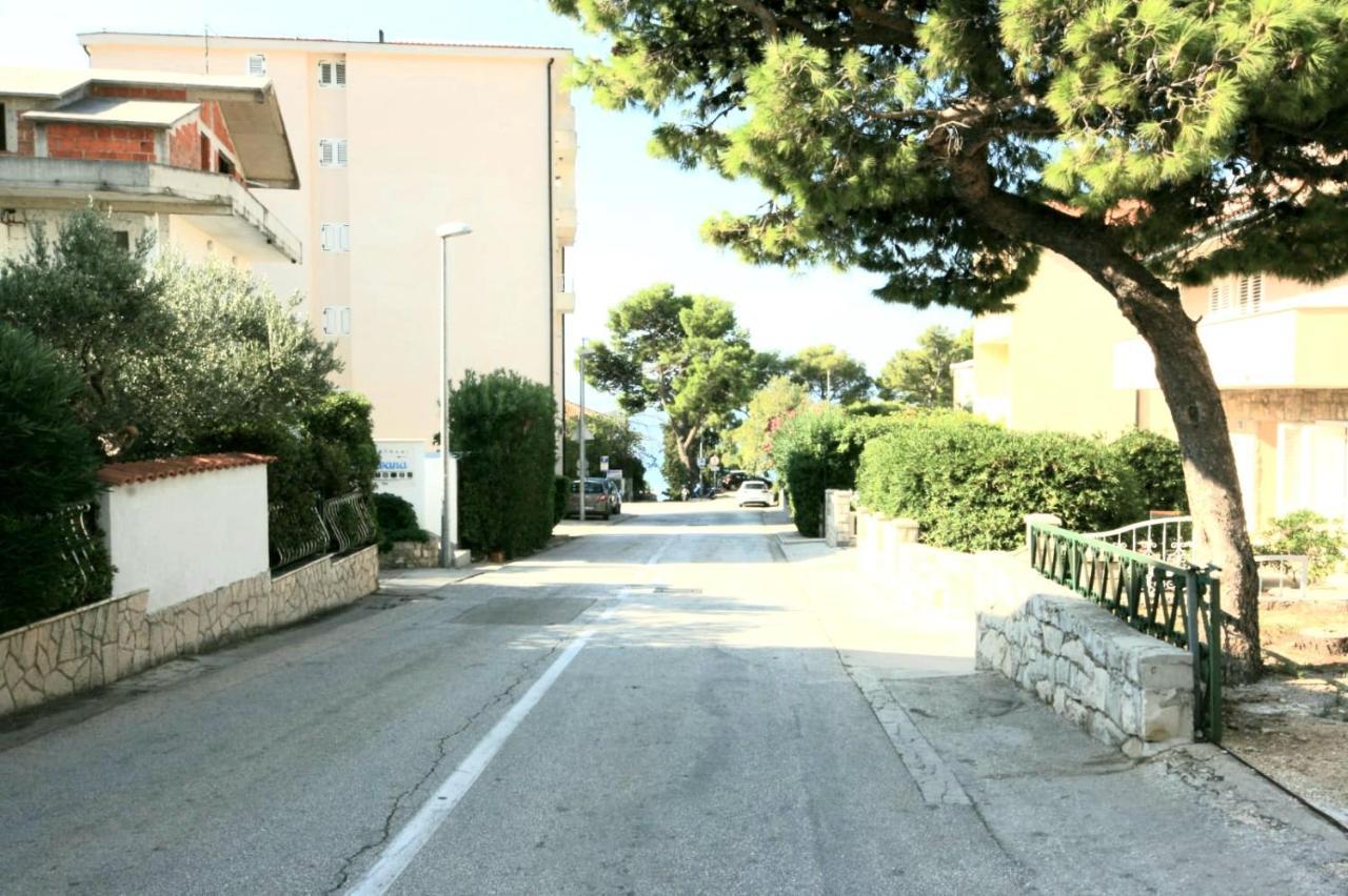 Apartment Rose, Close To The Beach Makarska Zewnętrze zdjęcie